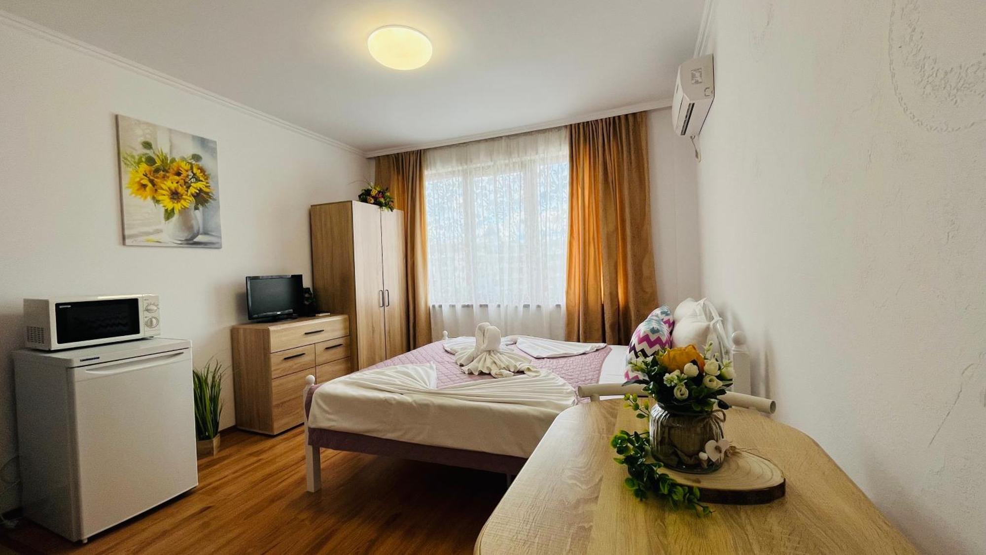 Summer Breeze 403 Sudio Сонячний Берег Екстер'єр фото